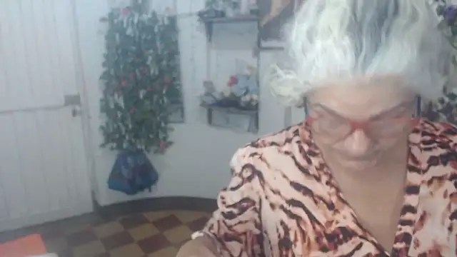 FunnyGrandma online show from 21, 11, 2025