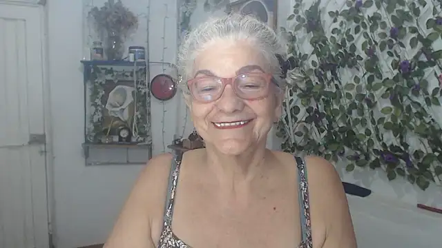 FunnyGrandma online show from 8, 2, 2026