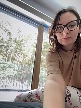 The Snowwhitee online show from 15, 2, 2026