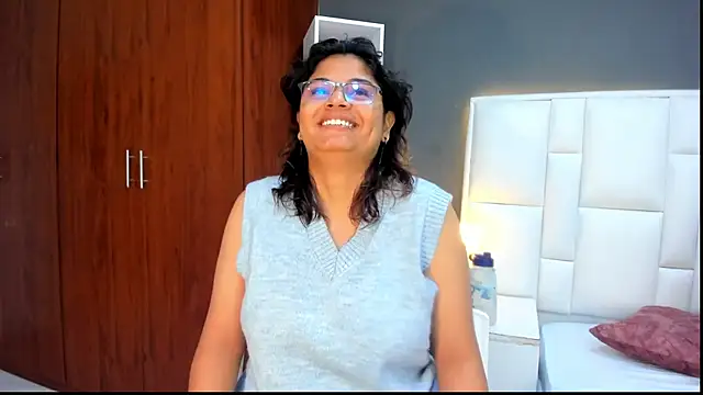 yeral2017 online show from 15, 4, 2026