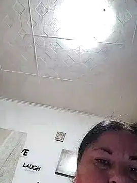 AleshaArabian online show from 3, 10, 2025