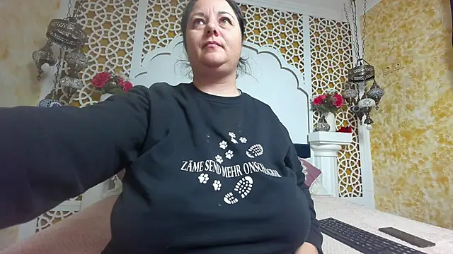 AleshaArabian online show from 15, 12, 2025