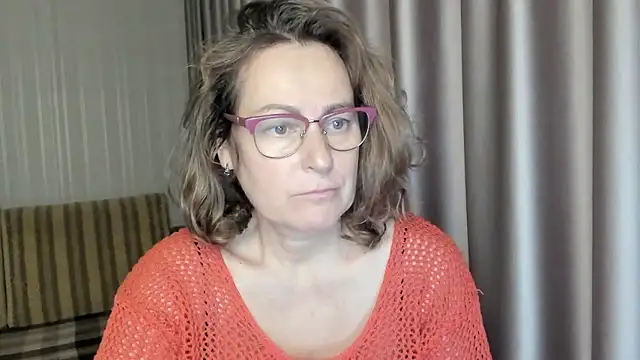 lauraoven online show from 9, 12, 2024