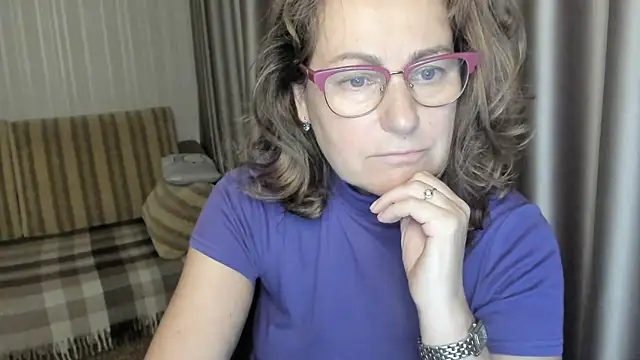 lauraoven online show from 10, 12, 2024