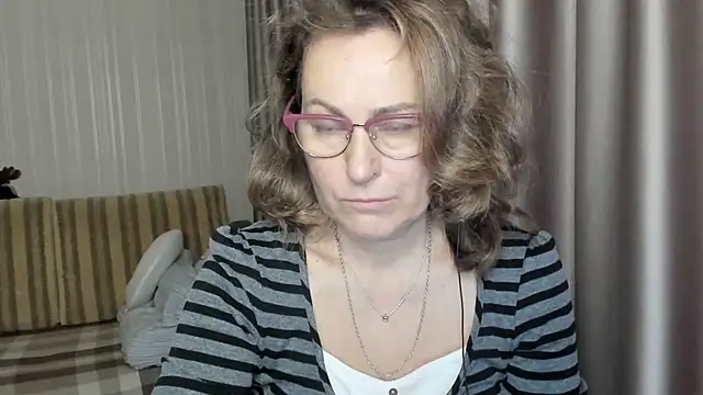 lauraoven online show from 17, 12, 2024