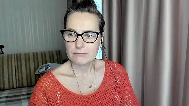 lauraoven online show from 10, 2, 2025