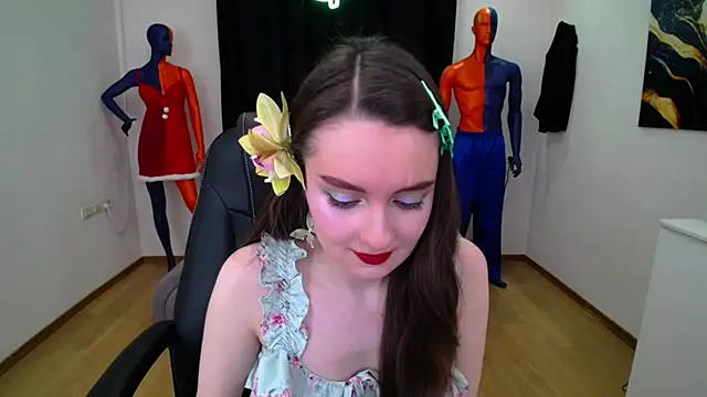 Snapshot of CloudGrace chatting on 25, 1, 2025 CloudGrace online show from 25, 1, 2025