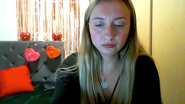 SusanCurt online show from 12, 2, 2026