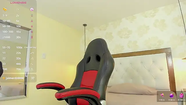 clarisKlein online show from 4, 10, 2025