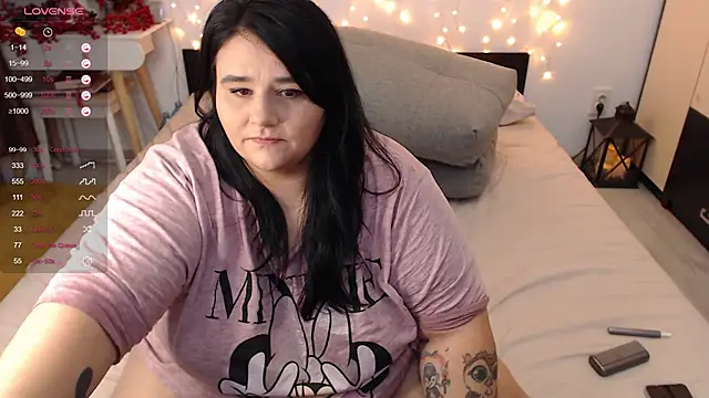 Snapshot of naughtykiss chatting on 8, 12, 2024 naughtykiss online show from 8, 12, 2024