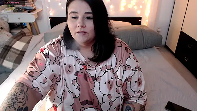 Snapshot of naughtykiss chatting on 10, 9, 2025 naughtykiss online show from 10, 9, 2025