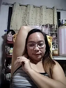 asianwet4u online show from 5, 3, 2025