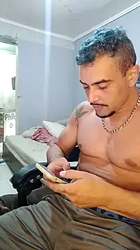 Snapshot of Fadinha-e-Raro chatting on 14, 2, 2025 Fadinha-e-Raro online show from 14, 2, 2025