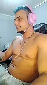 Snapshot of Fadinha-e-Raro chatting on 18, 2, 2025 Fadinha-e-Raro online show from 18, 2, 2025