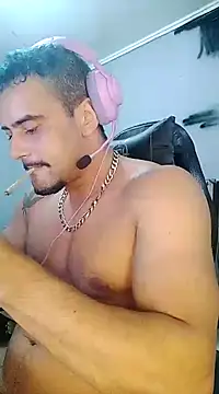 Snapshot of Fadinha-e-Raro chatting on 25, 2, 2025 Fadinha-e-Raro online show from 25, 2, 2025