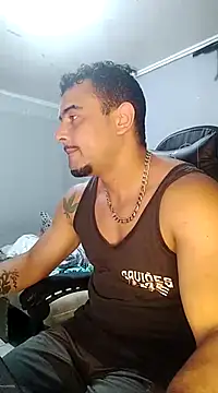 Snapshot of Fadinha-e-Raro chatting on 1, 3, 2025 Fadinha-e-Raro online show from 1, 3, 2025