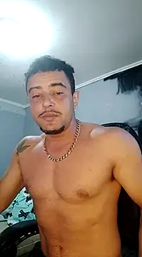 Snapshot of Fadinha-e-Raro chatting on 1, 3, 2025 Fadinha-e-Raro online show from 1, 3, 2025