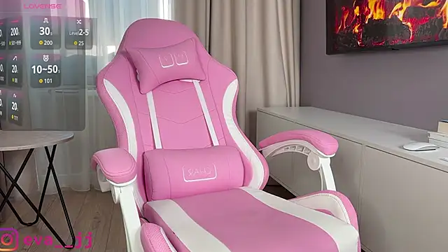 Eva JJ online show from 15, 5, 2026
