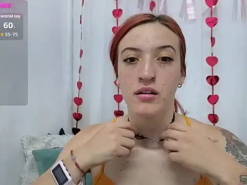 Snapshot of ninaa_fox chatting on 26, 9, 2025 ninaa fox online show from 26, 9, 2025