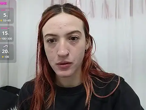 Snapshot of ninaa_fox chatting on 11, 10, 2025 ninaa fox online show from 11, 10, 2025