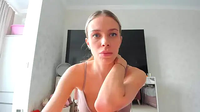 Iris cherry online show from 4, 3, 2025