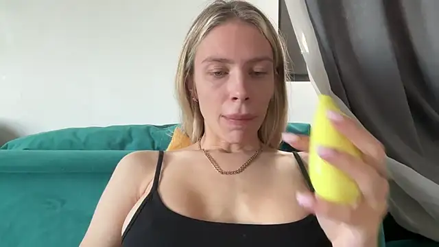 Iris cherry online show from 17, 4, 2026