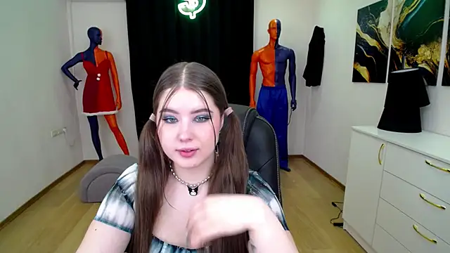 NicoleFoxery online show from 20, 1, 2025