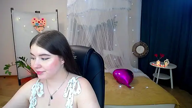 NicoleFoxery online show from 14, 2, 2025