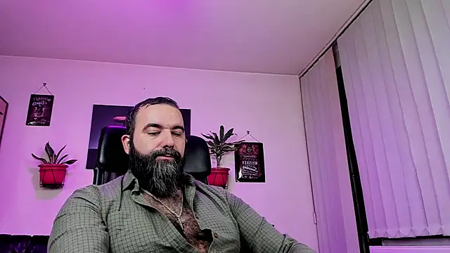 Snapshot of ChristophJules chatting on 8, 12, 2024 ChristophJules online show from 8, 12, 2024