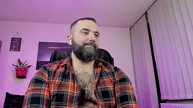 Snapshot of ChristophJules chatting on 8, 2, 2025 ChristophJules online show from 8, 2, 2025