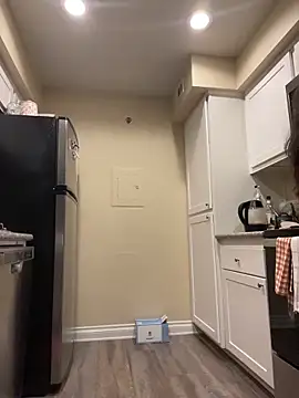 Evie-Luna online show from 8, 10, 2025