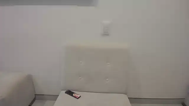 Snapshot of michell_fun23 chatting on 17, 2, 2025 michell fun23 online show from 17, 2, 2025