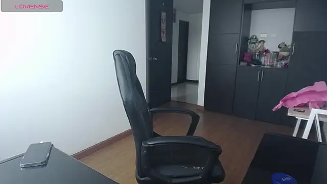 Snapshot of michell_fun23 chatting on 29, 9, 2025 michell fun23 online show from 29, 9, 2025