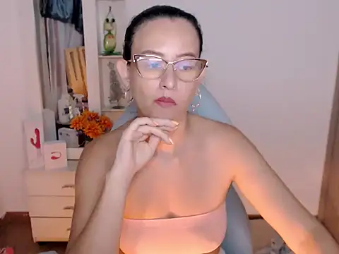 Snapshot of BOREAL_MOON chatting on 29, 6, 2026 BOREAL MOON online show from 29, 6, 2026