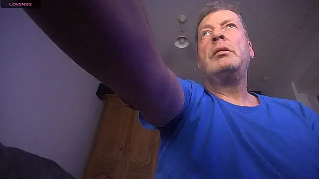 Snapshot of iliebetights chatting on 21, 11, 2025 iliebetights online show from 21, 11, 2025