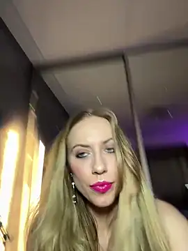 RockQueen A online show from 31, 1, 2025