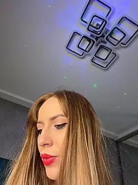 RockQueen A online show from 19, 5, 2026