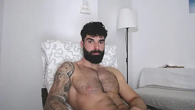 Verycutex online show from 17, 2, 2025