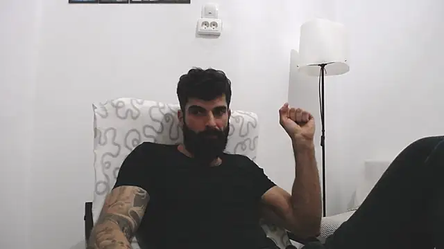 Verycutex online show from 10, 3, 2025