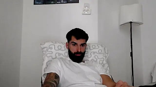 Verycutex online show from 25, 11, 2025