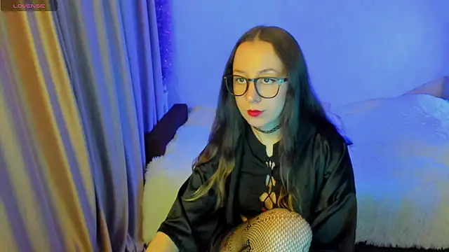 CurlySteph online show from 3, 10, 2025