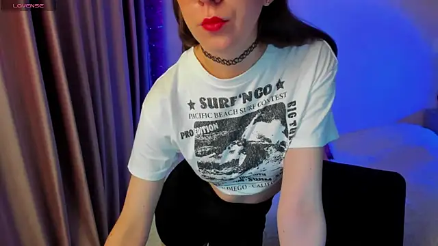 CurlySteph online show from 5, 10, 2025