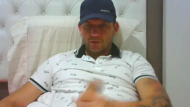 Snapshot of altenori112 chatting on 23, 2, 2026 altenori112 online show from 23, 2, 2026