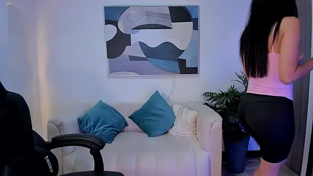 SaraParker  online show from 23, 2, 2025