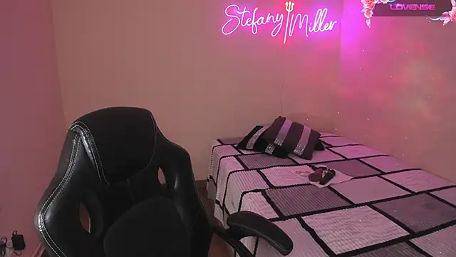 stefany miller77 online show from 13, 2, 2025