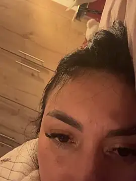 aniiee x online show from 23, 4, 2026