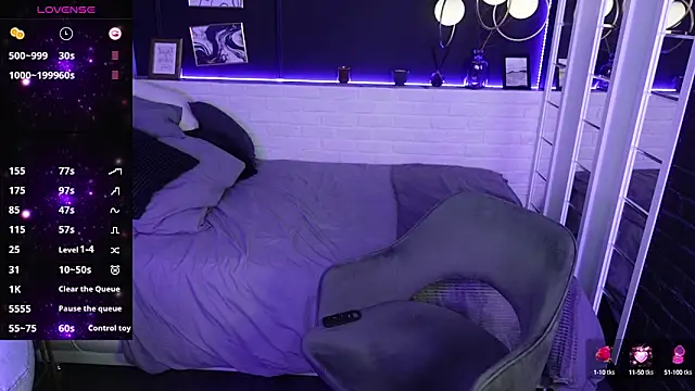 KylieMellow online show from 14, 3, 2025