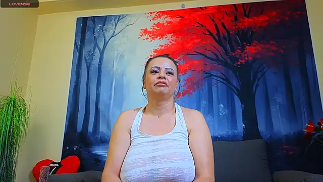 ElizabethEven online show from 16, 3, 2025