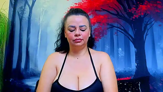 ElizabethEven online show from 25, 10, 2025