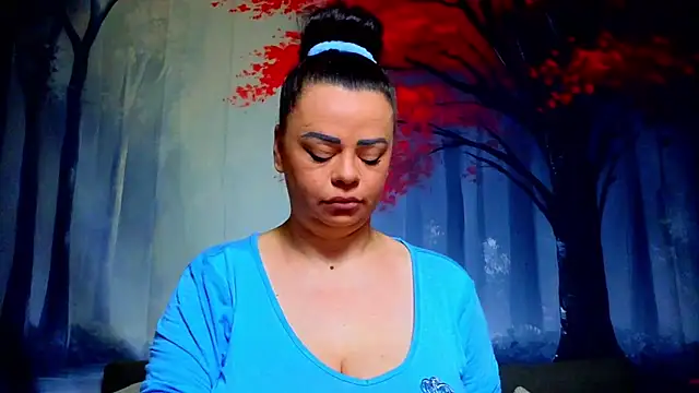 ElizabethEven online show from 8, 3, 2026